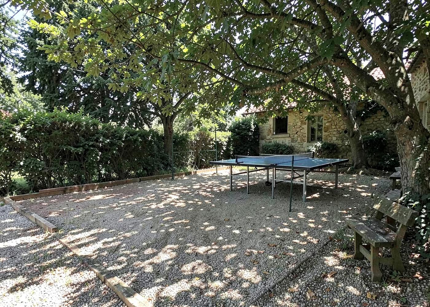 Espaces extérieurs du domaine dédiés aux loisirs